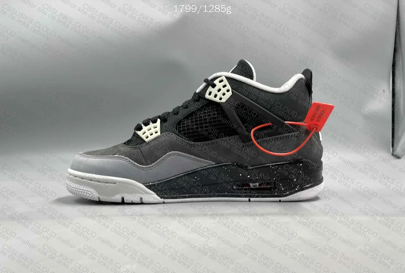 Repost with Natural Light AJ4 Fear Pack Sale 260¥ 4