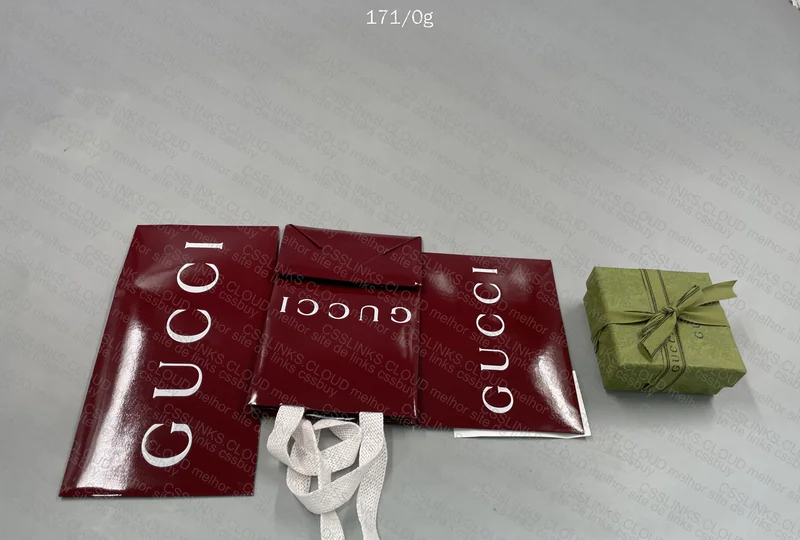 RETAIL GUCCI → [INTERLOCKING G STUD EARRINGS in 925 STERLING SILVER with RHODIUM PLATING]