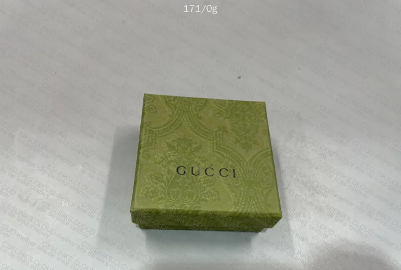 RETAIL GUCCI → [INTERLOCKING G STUD EARRINGS in 925 STERLING SILVER with RHODIUM PLATING] 2