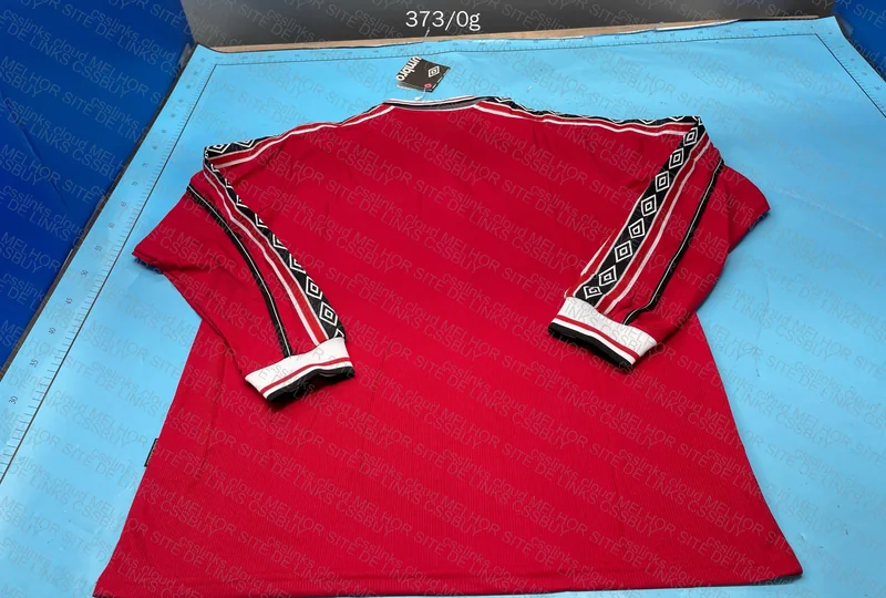 Retro Manchester United 98/99 Long Sleeve 3