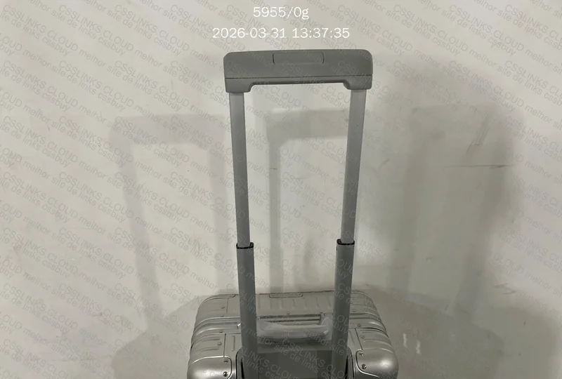 Rimowa 21 (Ajuda) 7