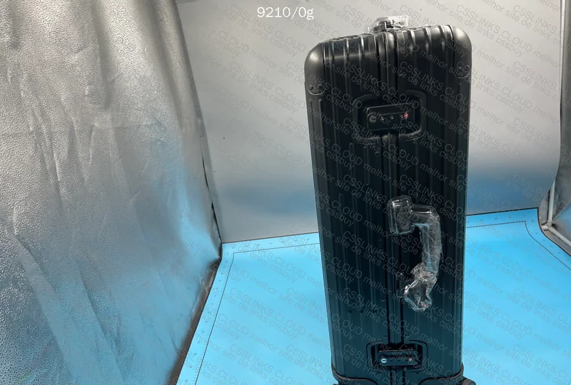 Rimowa Check-in L - Black