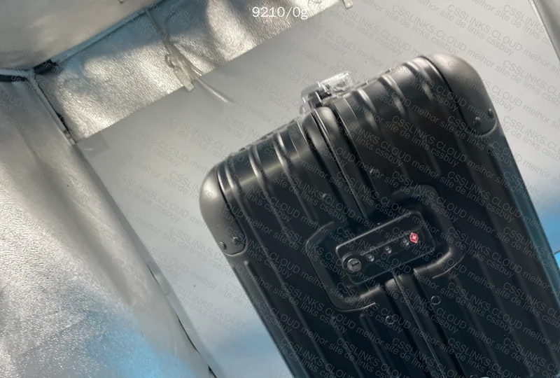 Rimowa Check-in L - Black 4