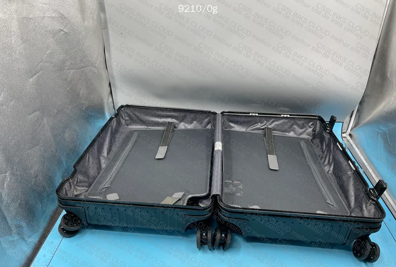 Rimowa Check-in L - Black 8