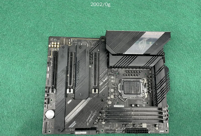 ROG STRIX Z590-F GAMING WIF 2