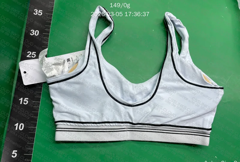 Roupas Alo e Lululemon 6