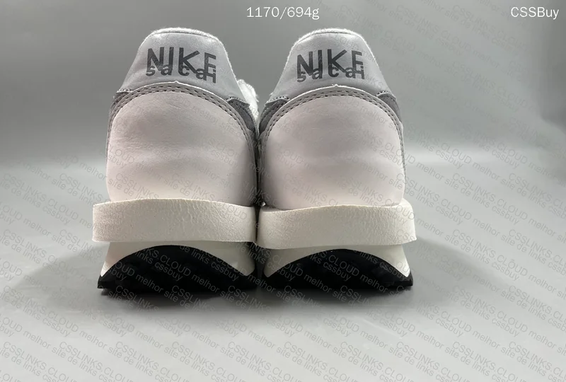 Sacai x Nike LD Waffle Summit White 4