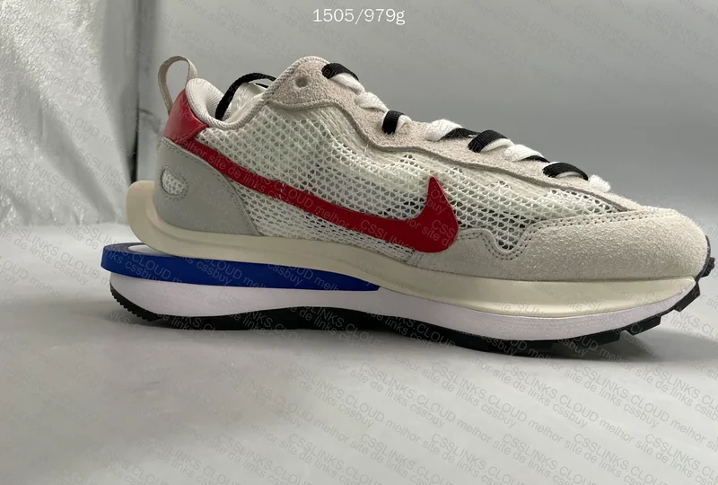Sacai x Nike Pegasus Vaporfly Villain Grey Blue Red 2