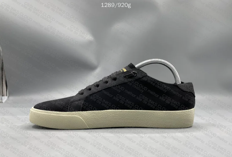 Saint Laurent 7
