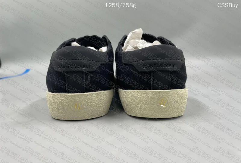 Saint Laurent Court Classic 4