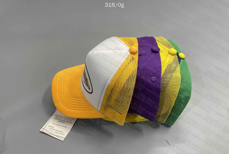 SALE - 4 Dragon Caps for 50y 4