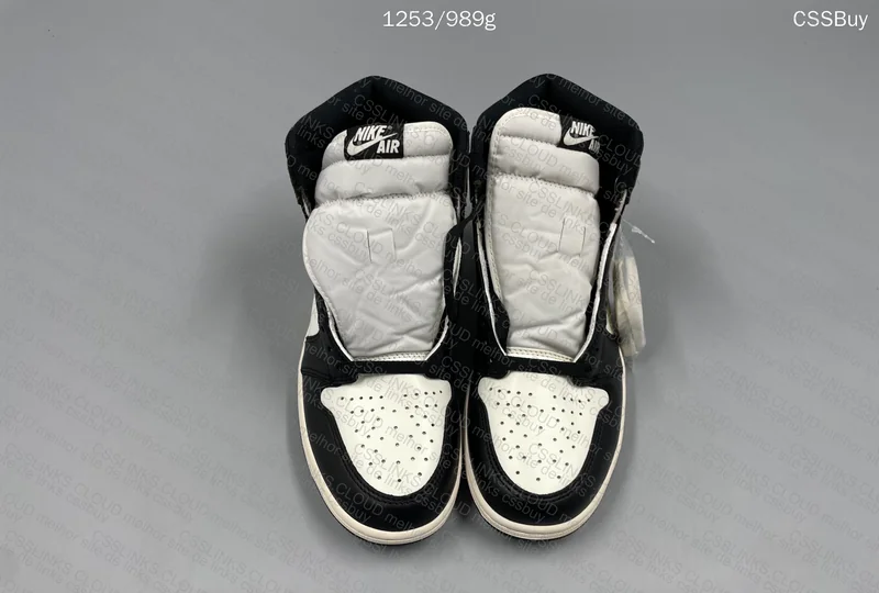 (SALE) Air Jordan 1 Dark Mocha R1 - Grade B 4