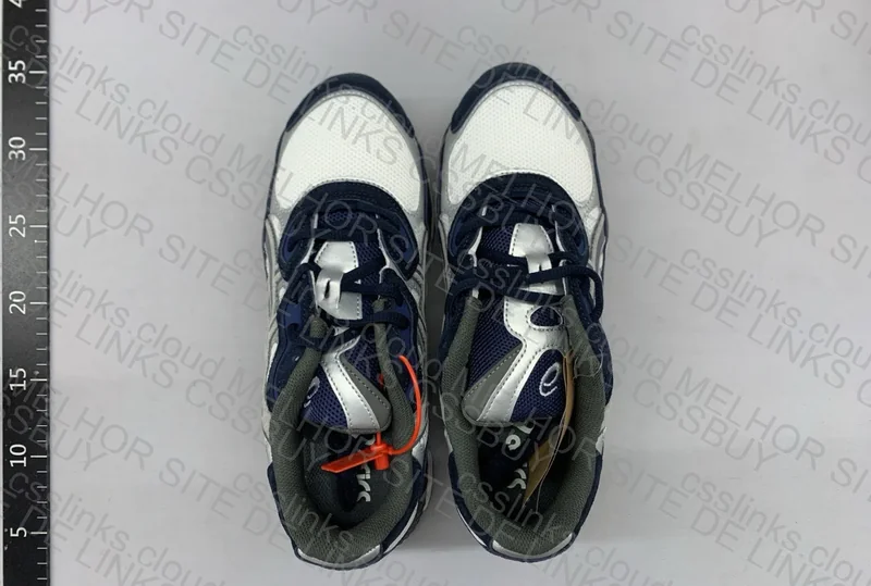 SALE - Asics Gel NYC 2