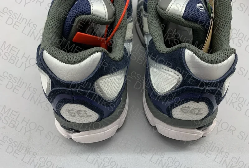 SALE - Asics Gel NYC 4