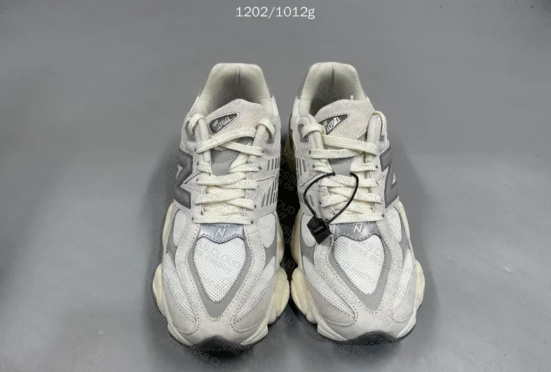 SALE JMDY - New Balance 9060 Sea Salt 2