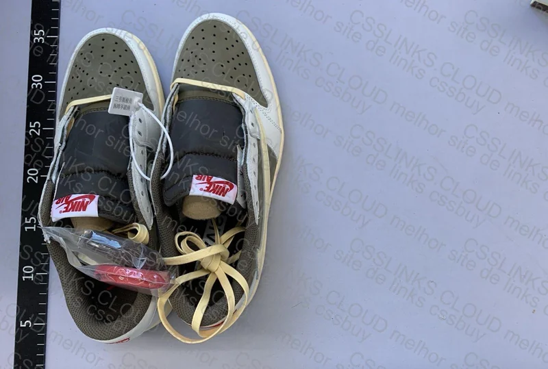 Sale Jordan 1 Travis 3