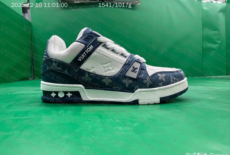 Sale LV TRAINER Blue Denim 6