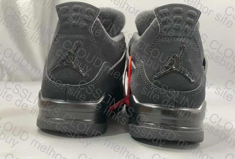 SALE M: AIR JORDAN 4 BLACK CAT