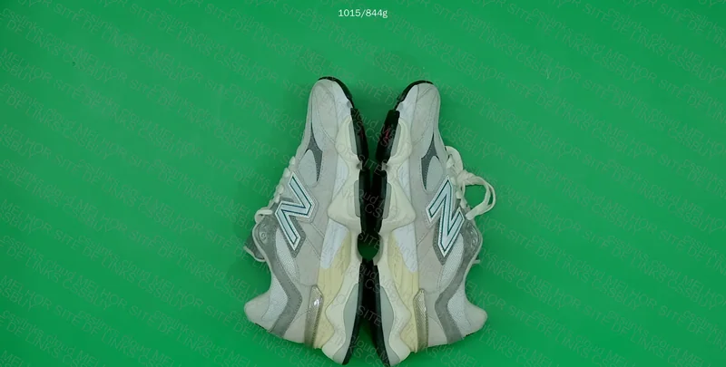Sale NB9060 M B grade