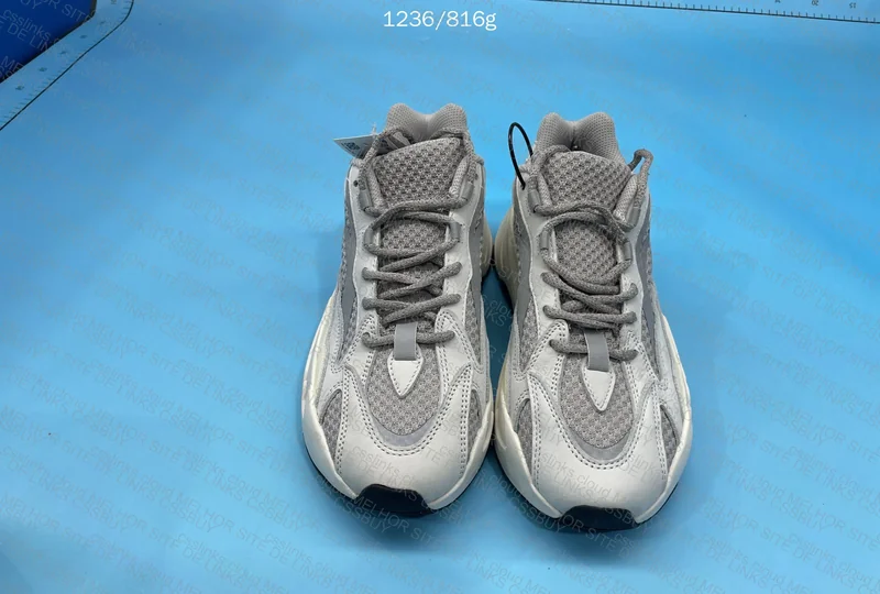 Sale OG Yeezy 700 v2 Static 2