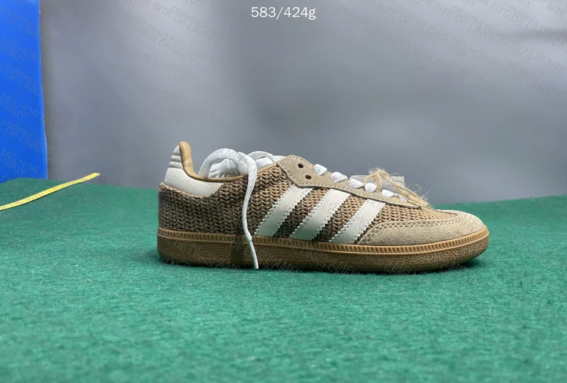 Samba OG cardboard 4