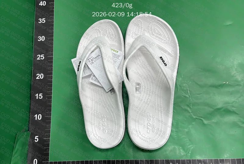 SANDALIA CROCS 2