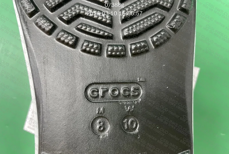 Sandália Crocs 7