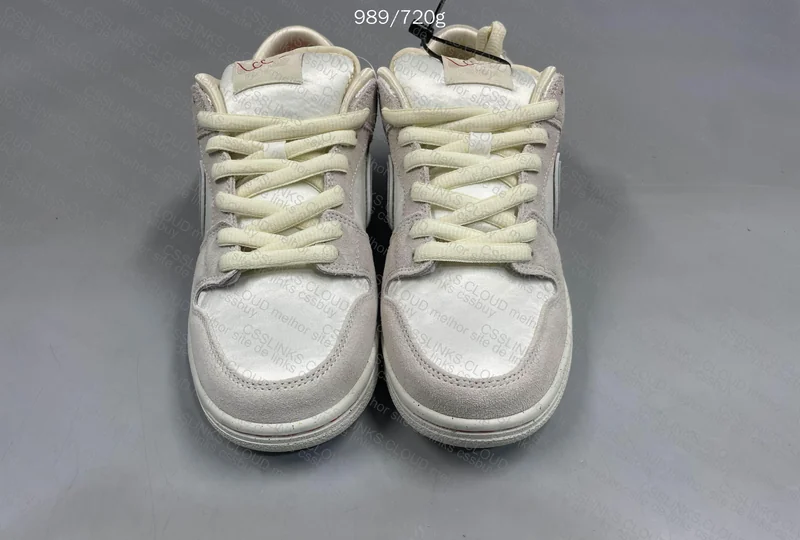 SB Dunk City of Love (SALE)