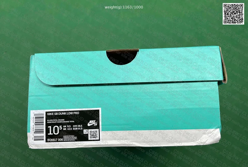 SB Dunk Low Mischief (GT) 2