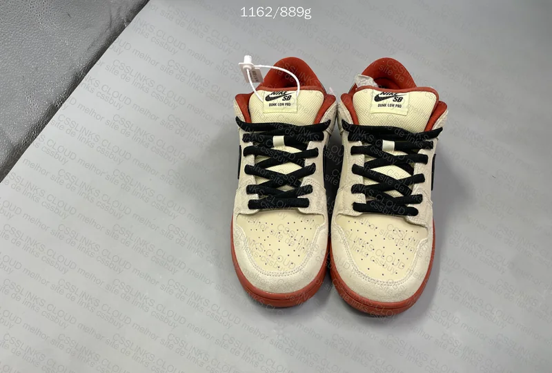 SB Dunk Low Pro Muslin 4