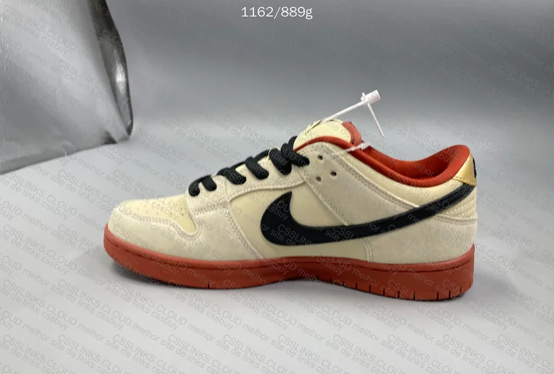 SB Dunk Low Pro Muslin 6