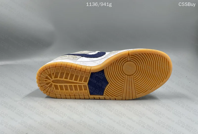 SB Dunk Low Rayssa Leal 6