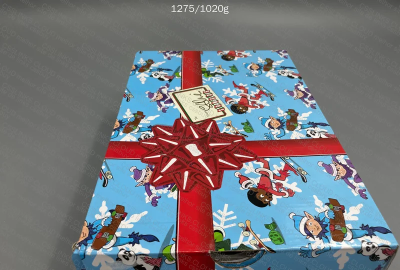 Sean Cliver x Nike SB Dunk Holiday Special 4