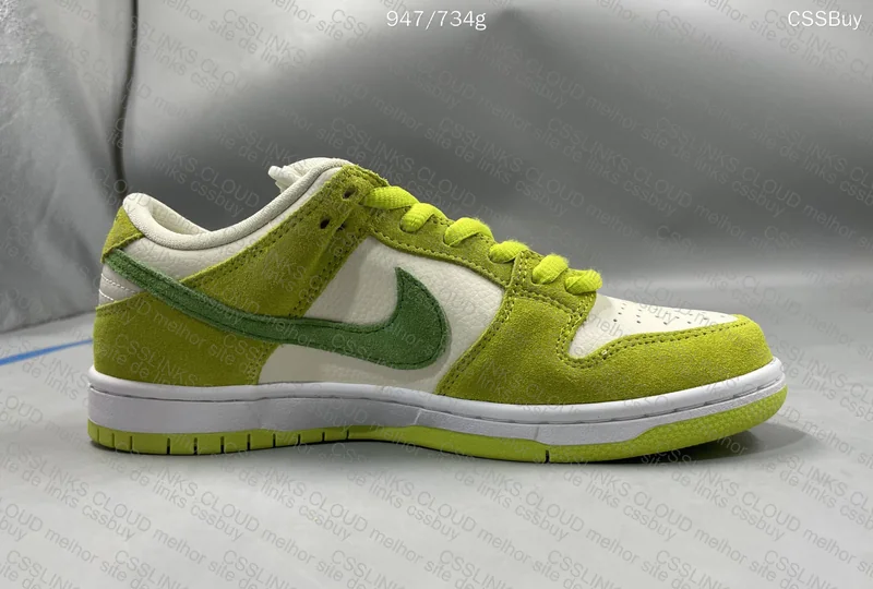Second SB Dunk Sour Apple 49Y Sale
