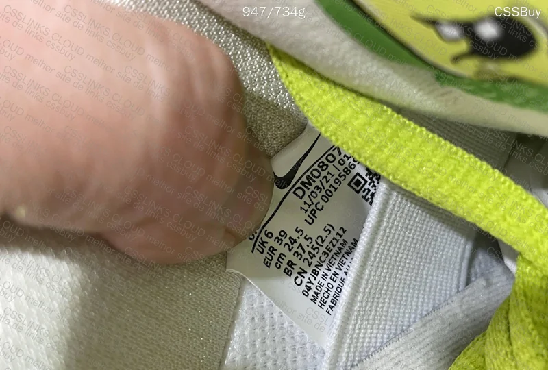 Second SB Dunk Sour Apple 49Y Sale 3