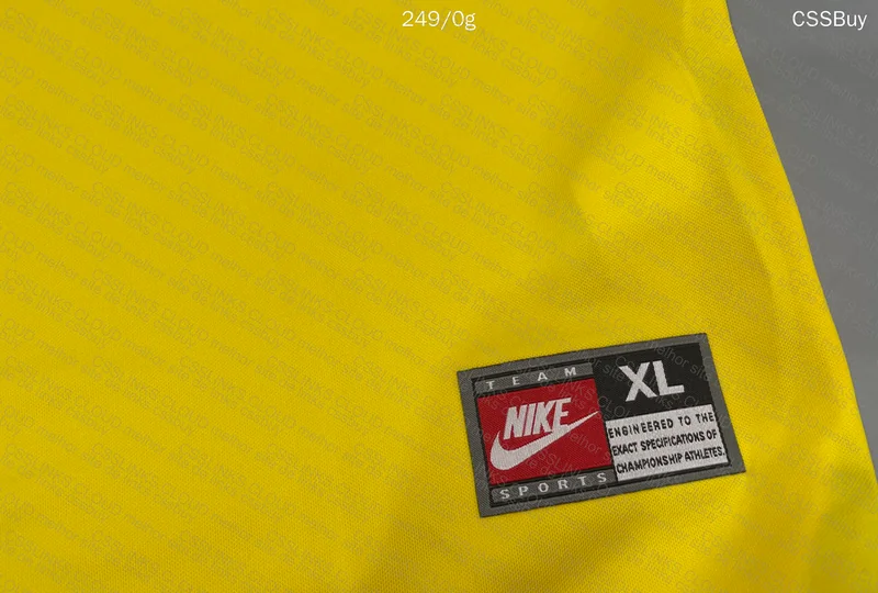 Brazil 1998 Selection (Ronaldo 9) 3