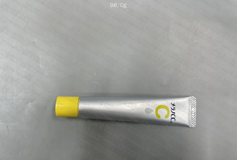 Vitamin C Facial Serum 6