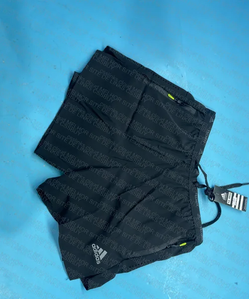 Short adidas