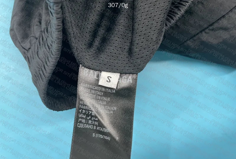 SHORT BALENCIAGA 4