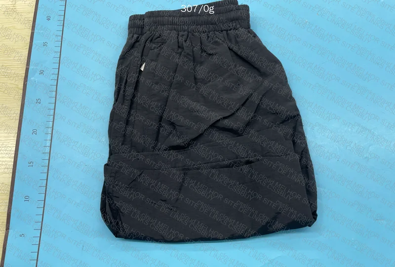 SHORT BALENCIAGA 6