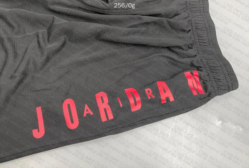 short barato 4