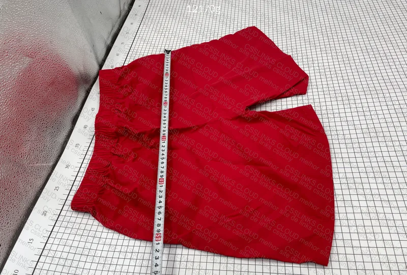 Basic Red Shorts 4