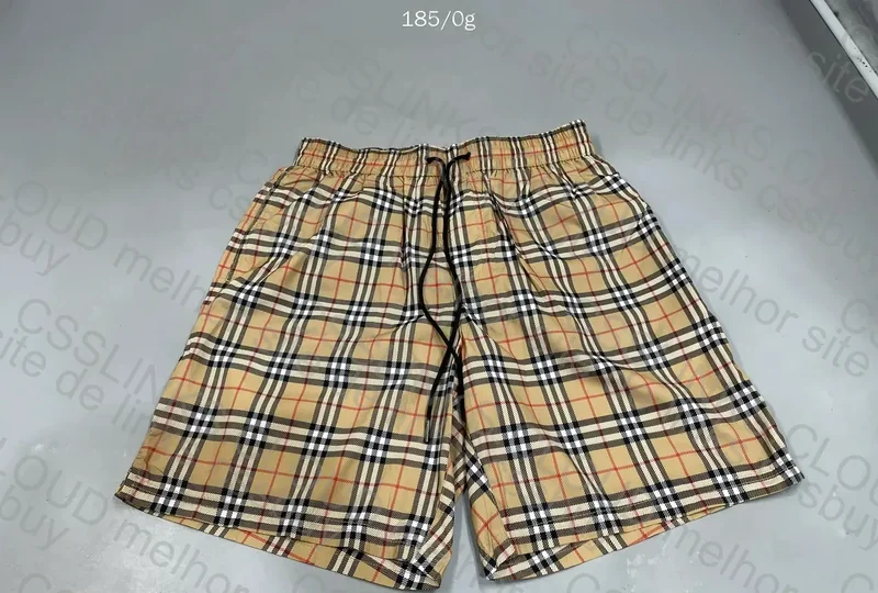 Short Burberry