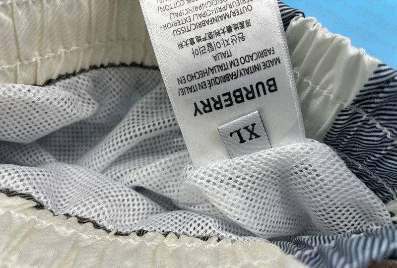 Short Burberry (ajuda) 2