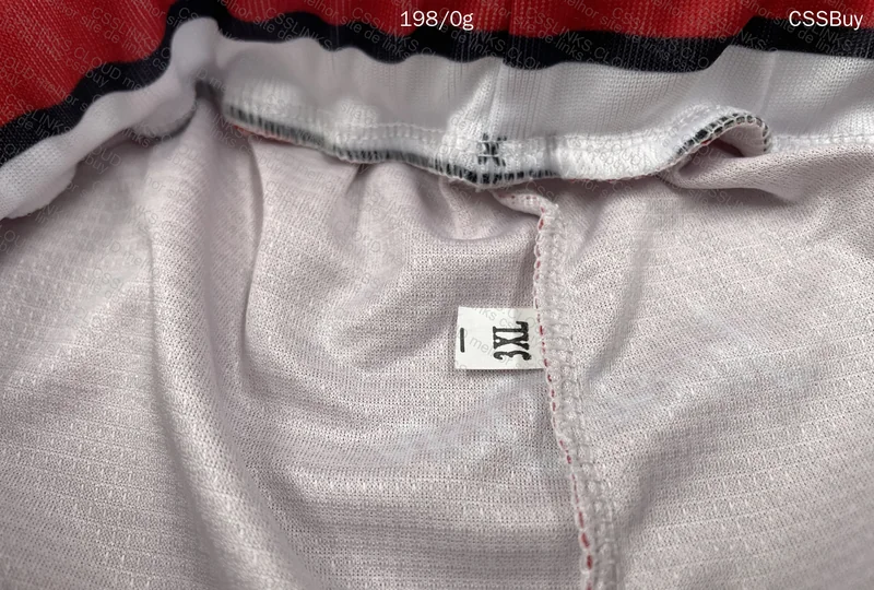 Short Chicago Bulls 5