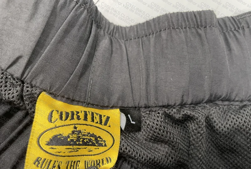 Short Corteiz 4