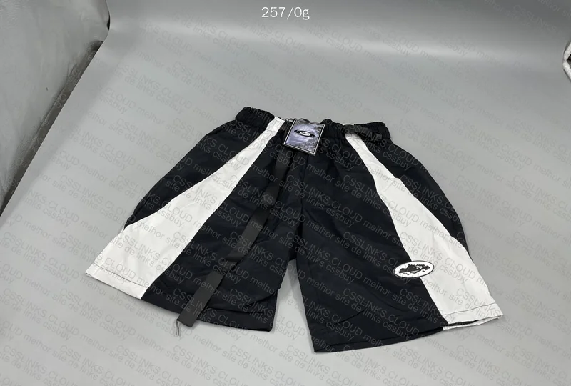Short Corteiz