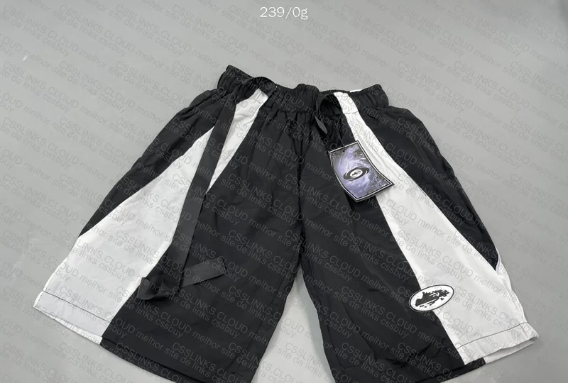 SHORT CORTEIZ