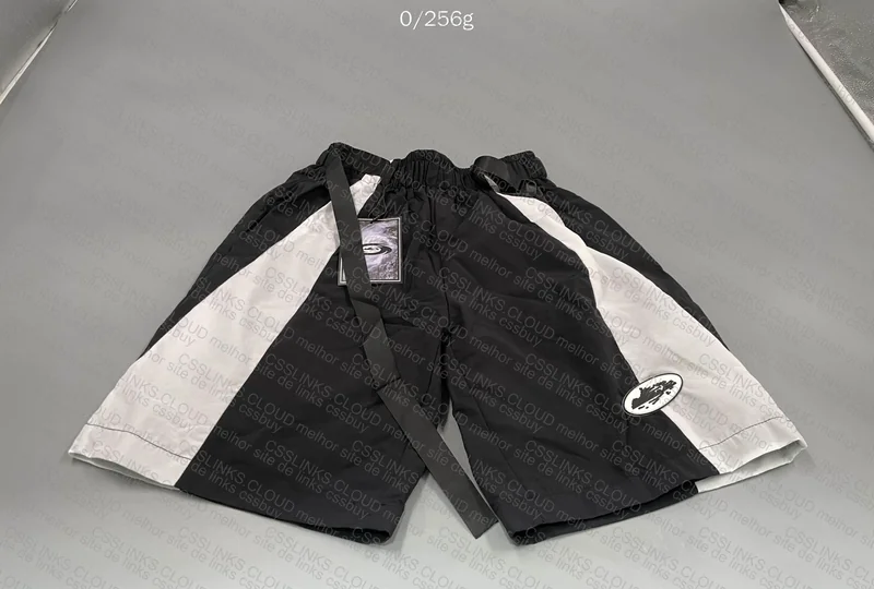 Short Corteiz