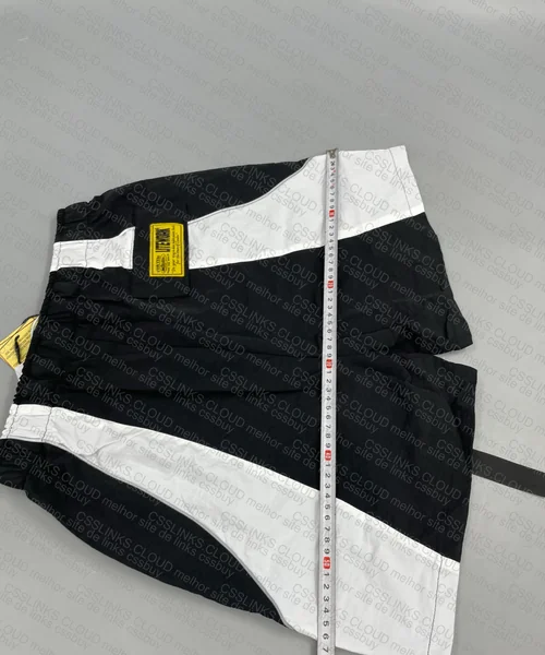 Corteiz Shorts with Measurements 6